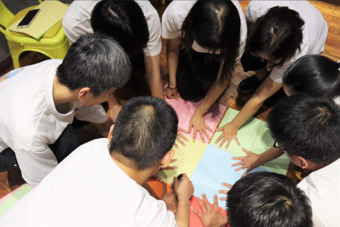 定于目标、赢在执行——记元金化学团建拓展活动